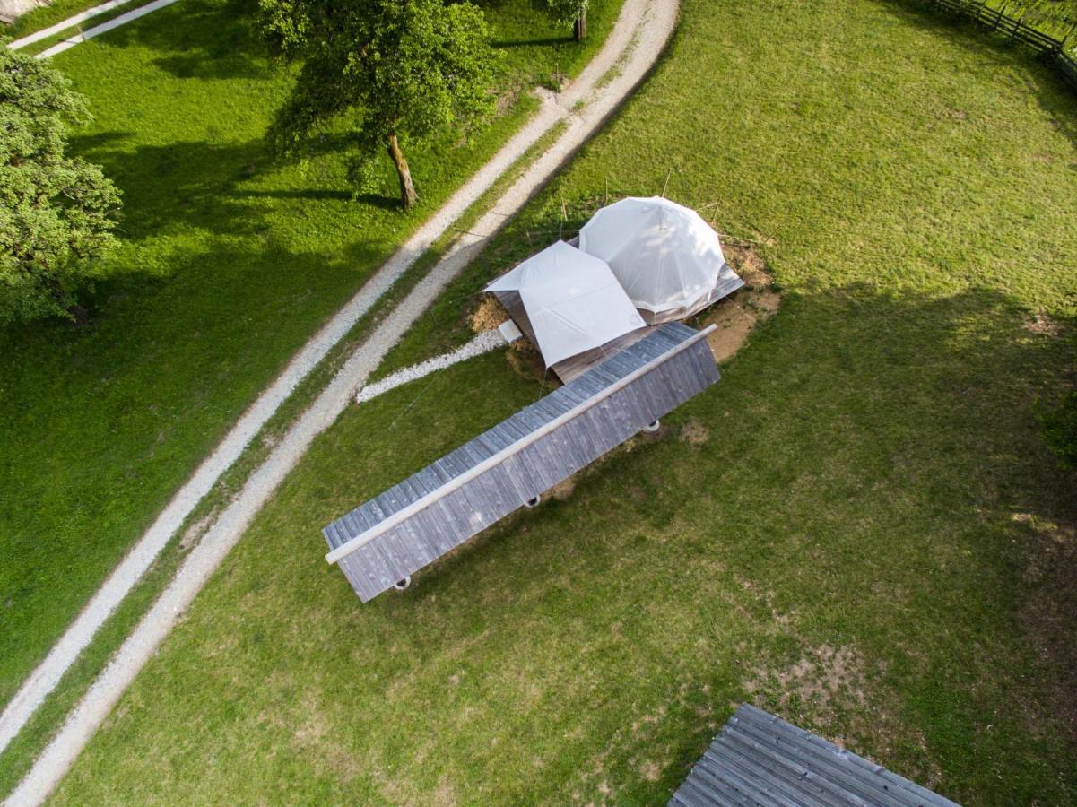 Puzman Farm Glamping Villa ราโดว์ลิตซา ภายนอก รูปภาพ
