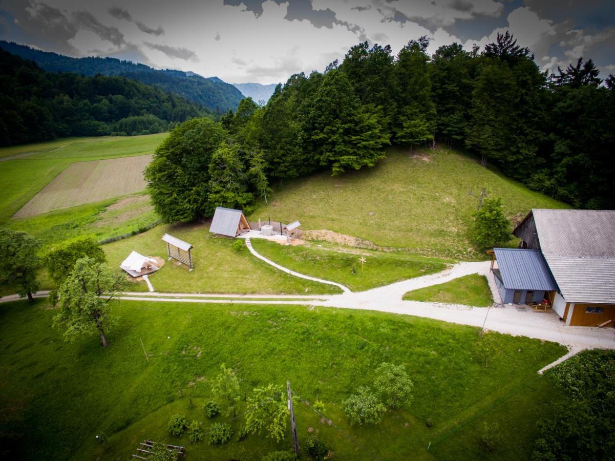 Puzman Farm Glamping Villa ราโดว์ลิตซา ภายนอก รูปภาพ