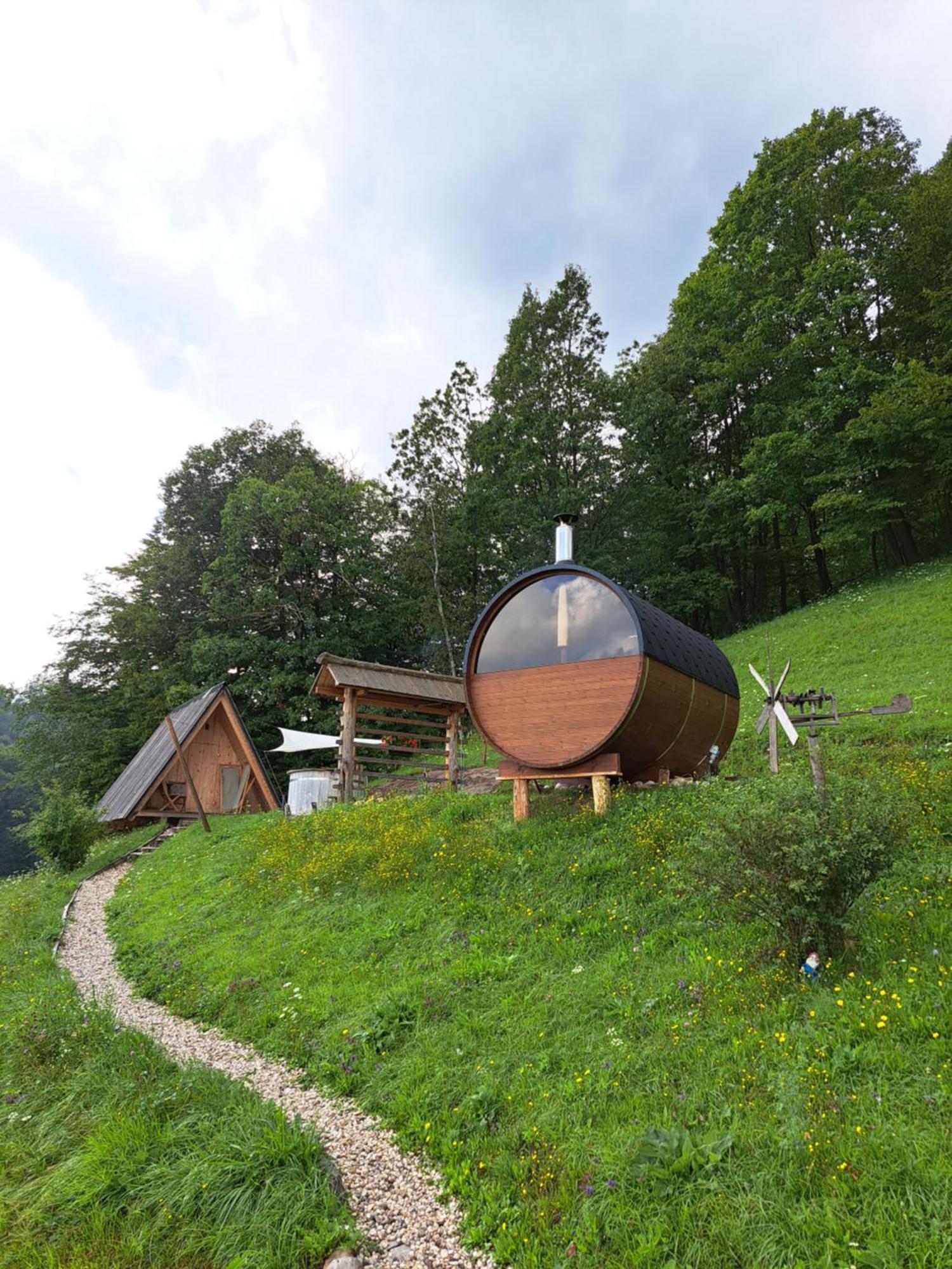 Puzman Farm Glamping Villa ราโดว์ลิตซา ภายนอก รูปภาพ