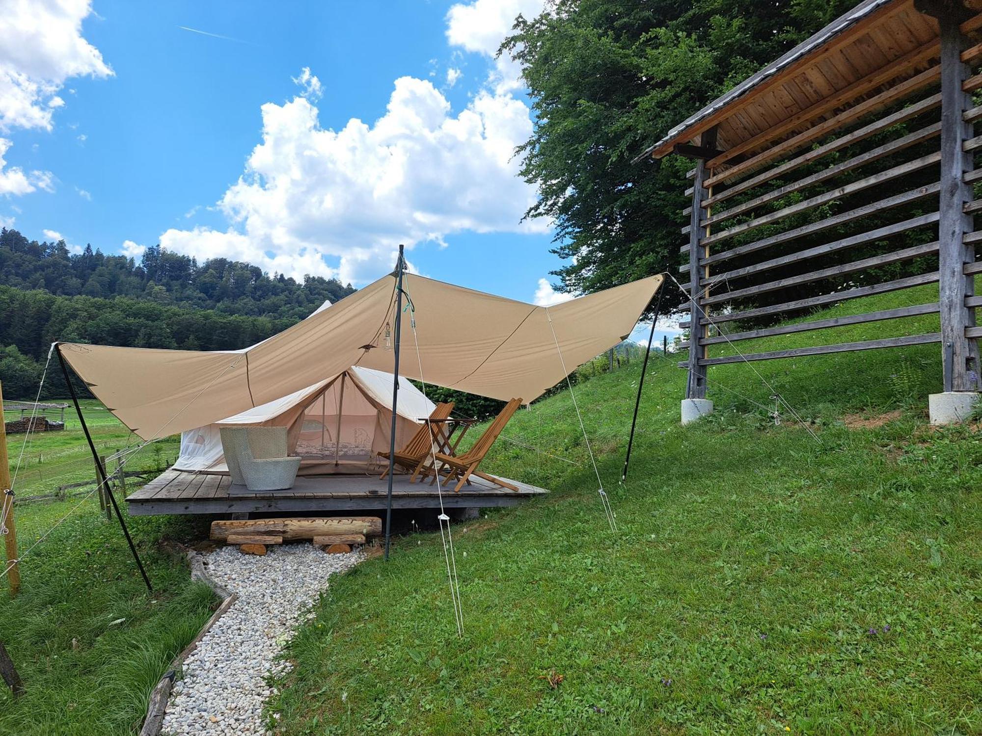 Puzman Farm Glamping Villa ราโดว์ลิตซา ภายนอก รูปภาพ