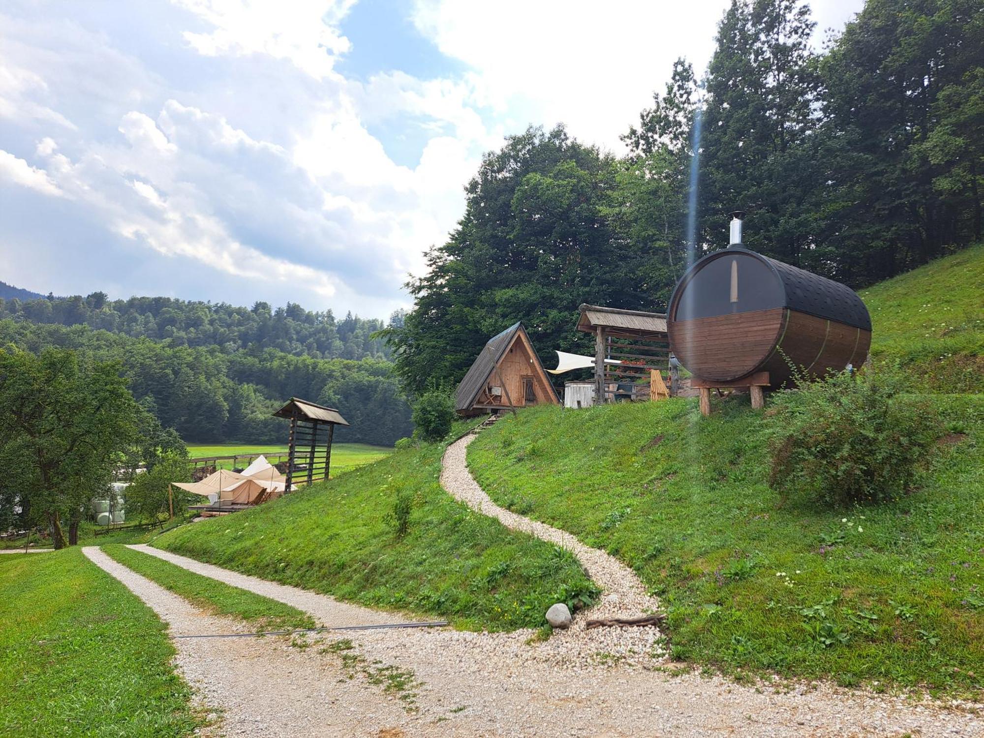 Puzman Farm Glamping Villa ราโดว์ลิตซา ภายนอก รูปภาพ